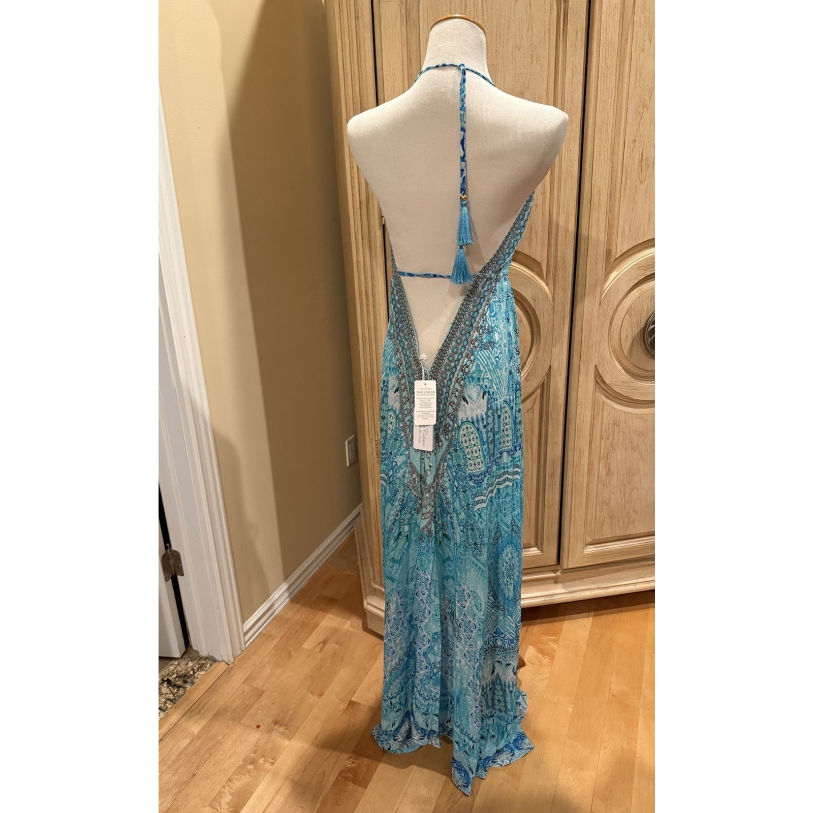 True Colours La Moda High-Low Halter Resort Maxi Dress Sz L/Xl Nwt — image 5 of 7